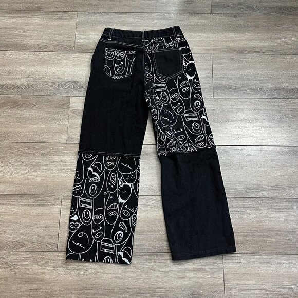 Shein Jeans Size 4 Cartoon Patch Work Raw Hem Loose Black White - Picture 2 of 6
